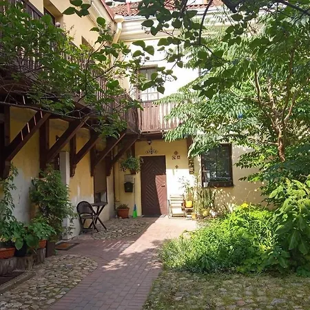 Apartment Town Hall